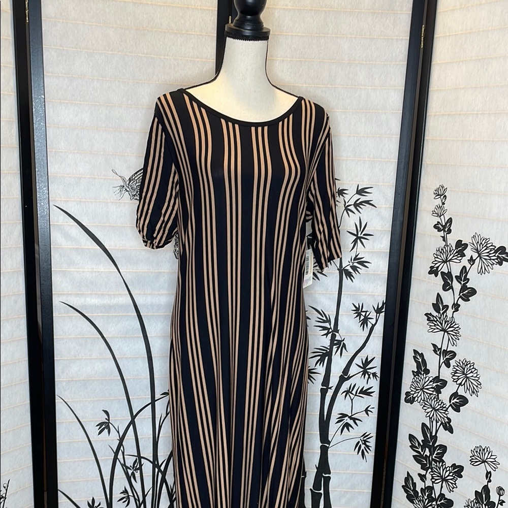 LuLaRoe Black and Gold Sheath Dress with Dolman Sleeves